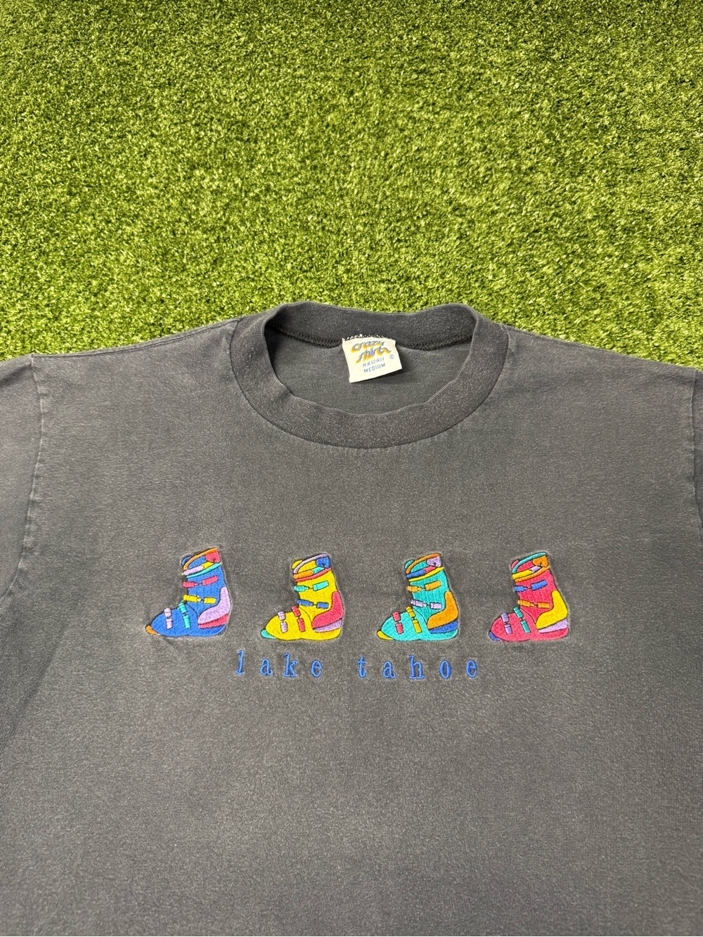 Vintage Crazy Shirts Lake Tahoe Ski Boot Long Sleeve Black Colorful T-Shirt S